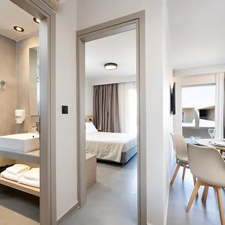 Hotel Time To Smile Saline 2*