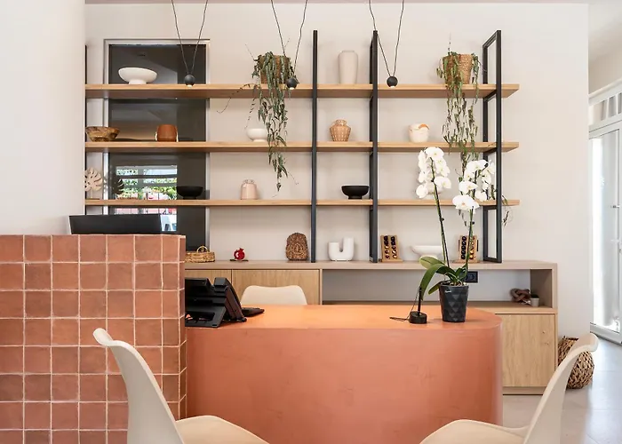 Time To Smile Saline 2*