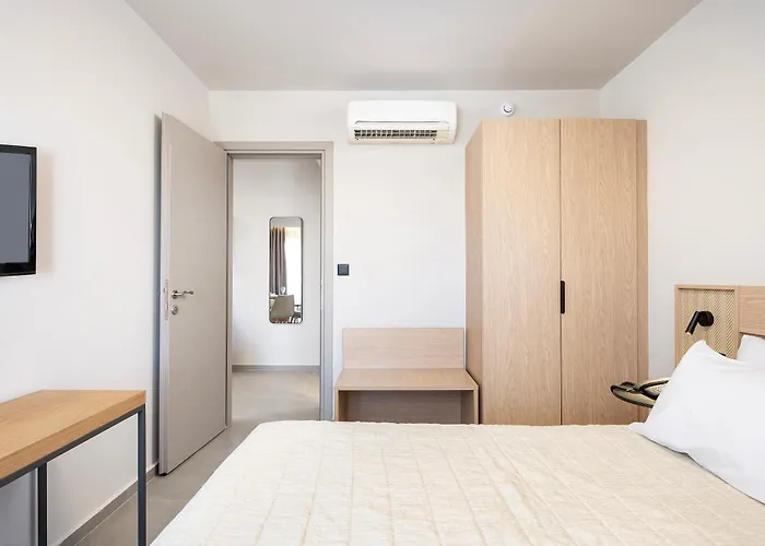 호텔 Time To Smile Saline