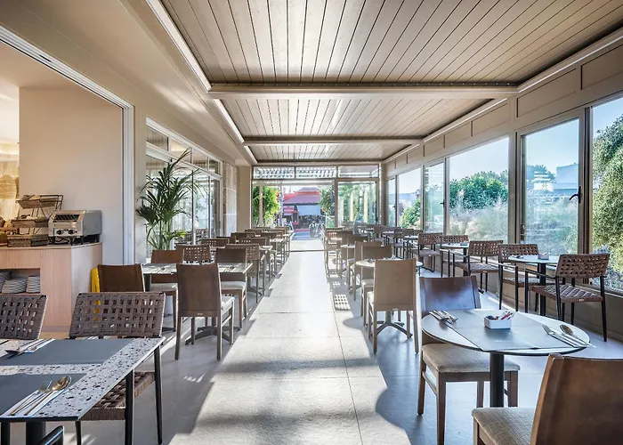 Time To Smile Saline Tigaki