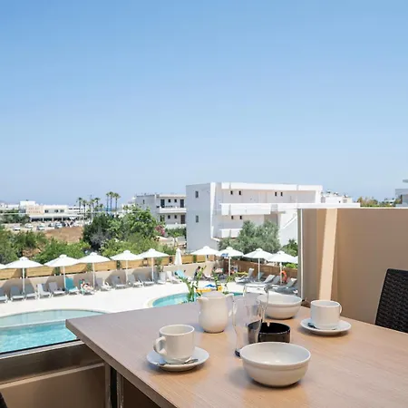 Time To Smile Saline Hotel 2*